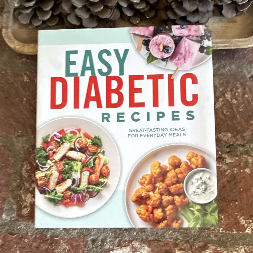 Easy Diabetic Recipes Cookbook HC 2017 English